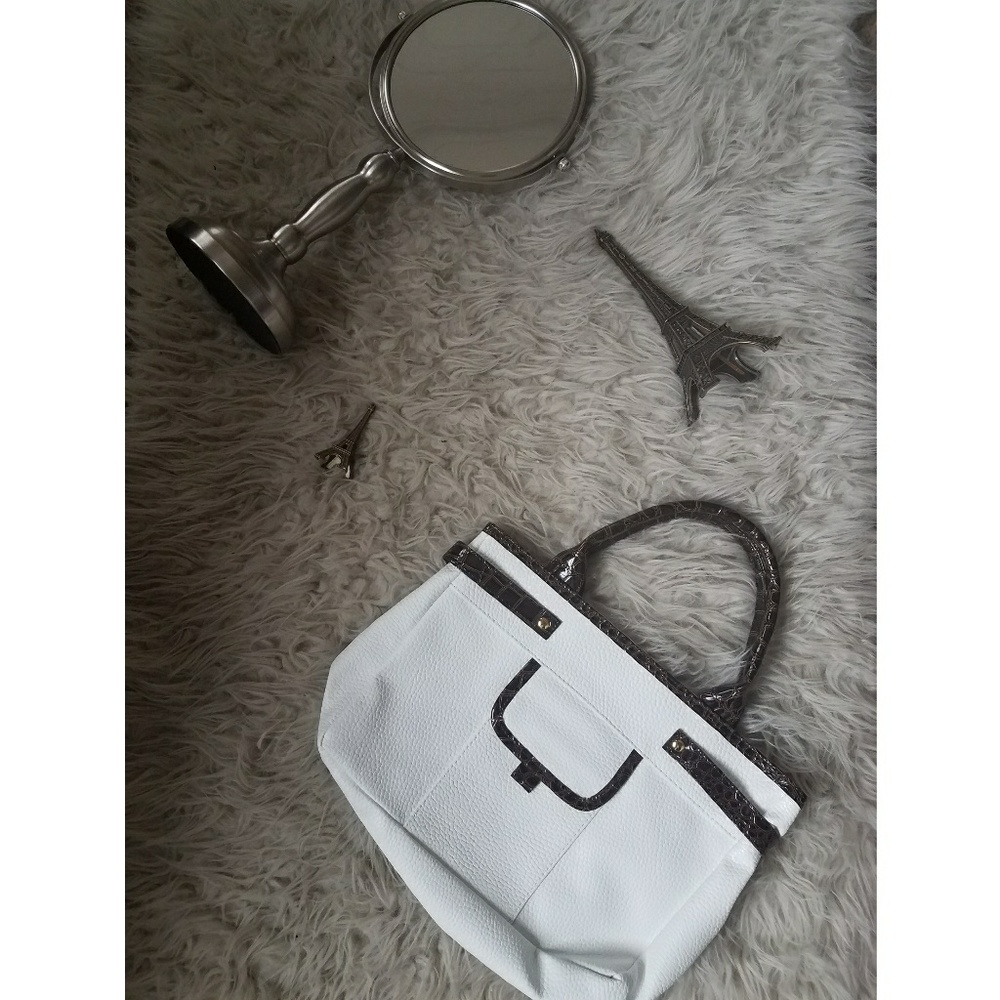 White and brown purse!